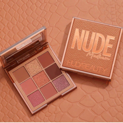 Striae Eyeshadow NUDE Rich Medium Light