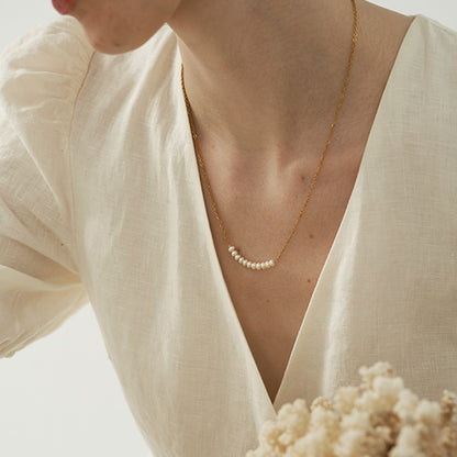 Simple Pearl Earrings and Necklace