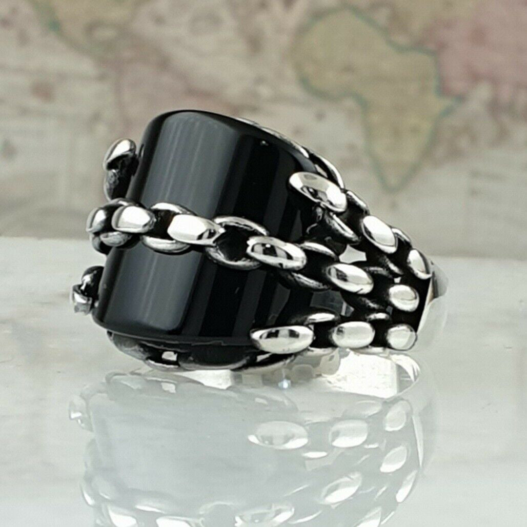 Retro Black Zircon Ring